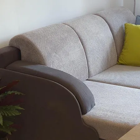 Tu 27 Apartment