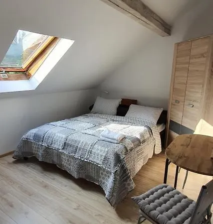 Apartment Tu 27 *